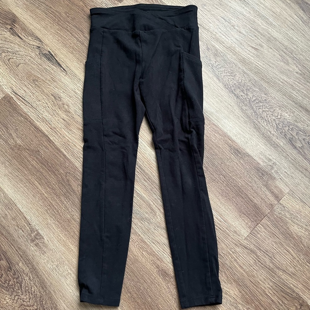 EUC Art Class Target Crossover Black Leggings